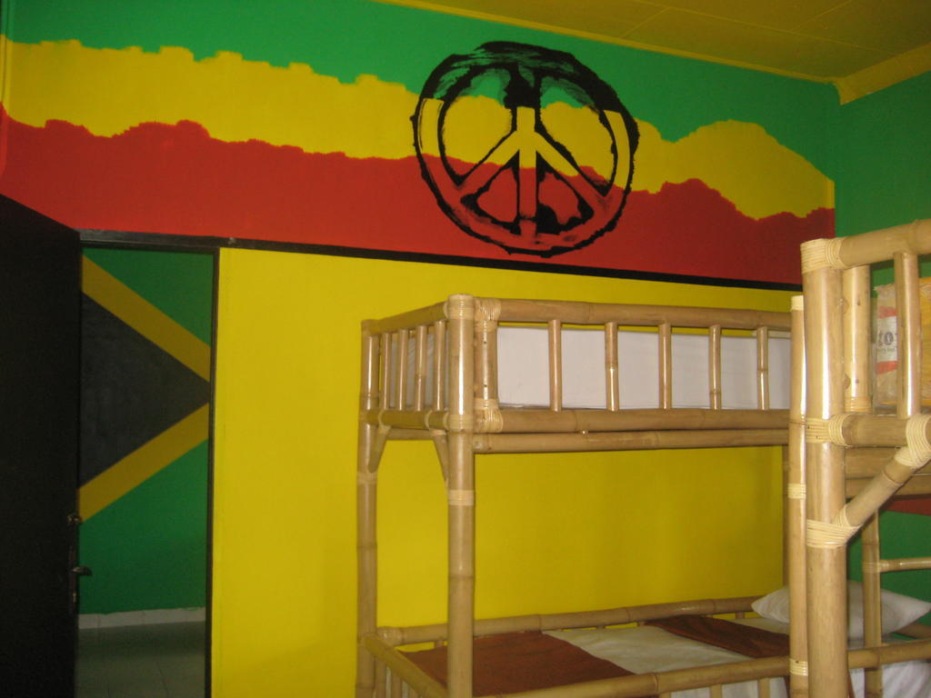 The Happy Mango Tree Hostel Ubud  Room photo
